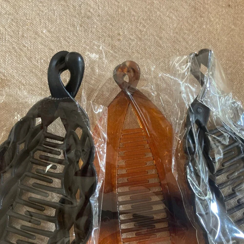3 Banana Hair Clips